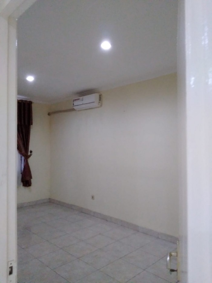 Rumah Dijual di Taman Beverly Lippo Cikarang 